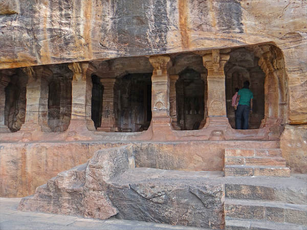 ಬಾಗಲಕೋಟೆ ಆಕರ್ಷಣೆಗಳು: