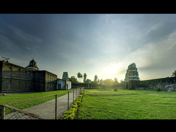 ಆಂಧ್ರದ ಪ್ರಮುಖ ಧಾರ್ಮಿಕ ಕ್ಷೇತ್ರಗಳು: