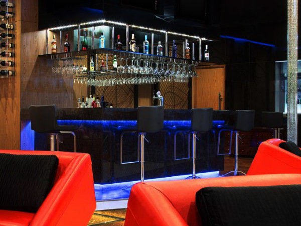 ಬೆಂಗಳೂರಿನ ಅದ್ದೂರಿ ಹೋಟೆಲುಗಳು: