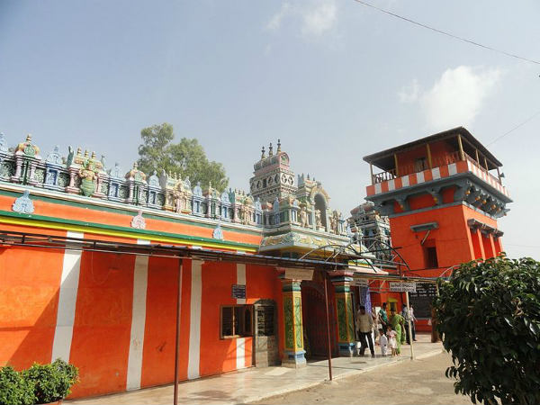 ಹನುಮನ ವಿಶೇಷ ದೇವಸ್ಥಾನಗಳು: ಹನುಮನ ವಿಶೇಷ ದೇವಸ್ಥಾನಗಳು: