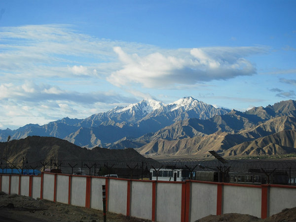 ಹಿಮಾಲಯ ಶ್ರೇಣಿಗಳು: