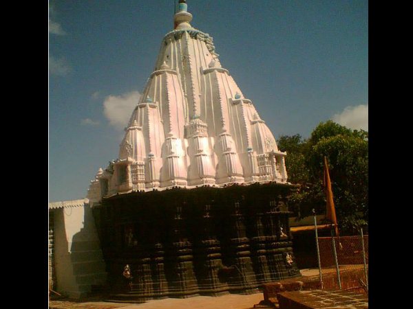 ವಿಶಿಷ್ಟ ಕಡಲ ತೀರದ ಅಲಿಬಾಗ್: