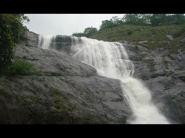 ಅದ್ಭುತ ಜೇನುತುಪ್ಪದ ನೆಲ ತೆನ್ಮಲ 