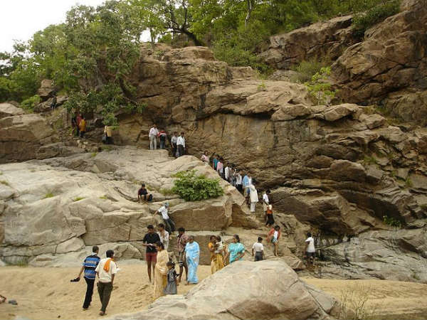 ಬೆಂಗಳೂರಿನಿಂದ ಮೇಕೆದಾಟು: