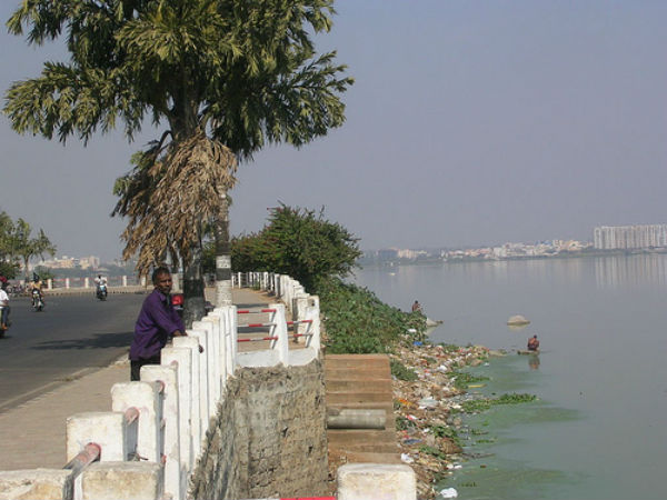 ಕೊಳಚೆಗೆ ಪ್ರಖ್ಯಾತವಾಗಿರುವ ಪ್ರವಾಸಿ ಸ್ಥಳಗಳು: