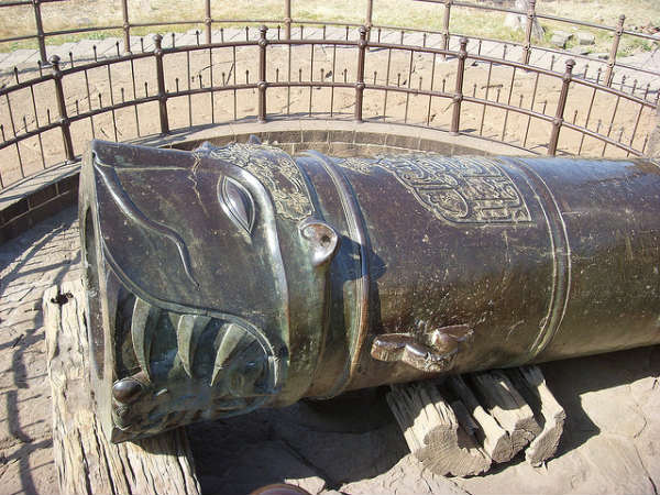 ಕೊಳಚೆಗೆ ಪ್ರಖ್ಯಾತವಾಗಿರುವ ಪ್ರವಾಸಿ ಸ್ಥಳಗಳು: