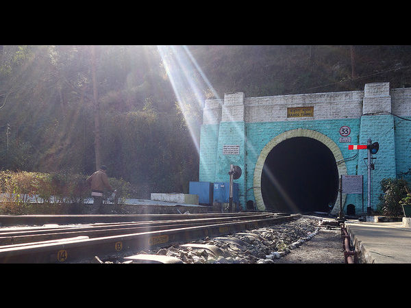 4. ಕಲ್ಕಾ-ಶಿಮ್ಲಾ ಪರ್ವತ ರೈಲು: