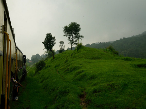 5. ಕಂಗ್ರಾ ಕಣಿವೆ ರೈಲು: