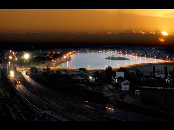 ದ.ಭಾರತದ ಅದ್ಭುತ ಕೆರೆಗಳು: