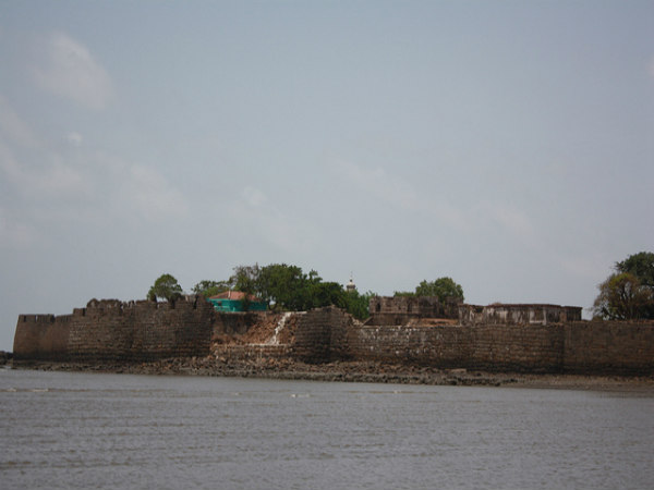 ಪ್ರಚಂಡ ಕೋಟೆಗಳು: