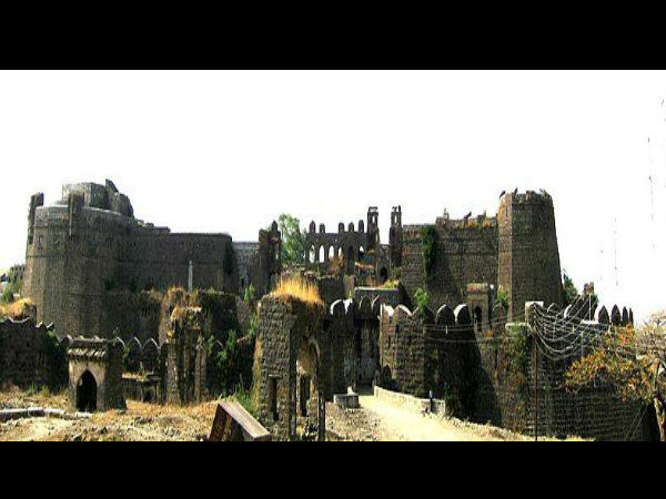 ಪ್ರಚಂಡ ಕೋಟೆಗಳು: