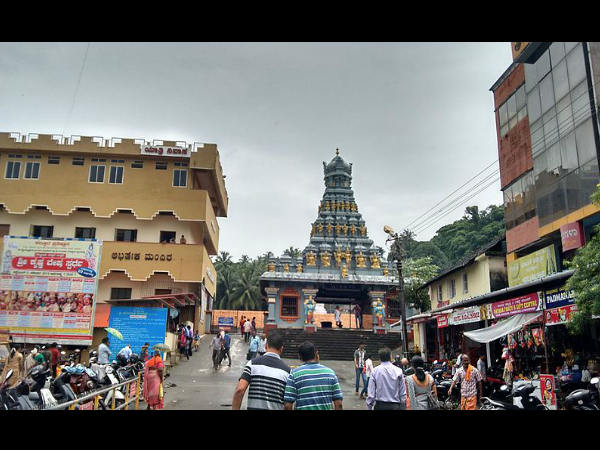 ದೇವಿಯ ಸುಂದರ ದೇವಾಲಯಗಳು: