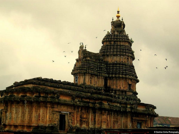 ಆಕರ್ಷಕ ದೇವಾಲಯ ಗೋಪುರಗಳು: ಆಕರ್ಷಕ ದೇವಾಲಯ ಗೋಪುರಗಳು: