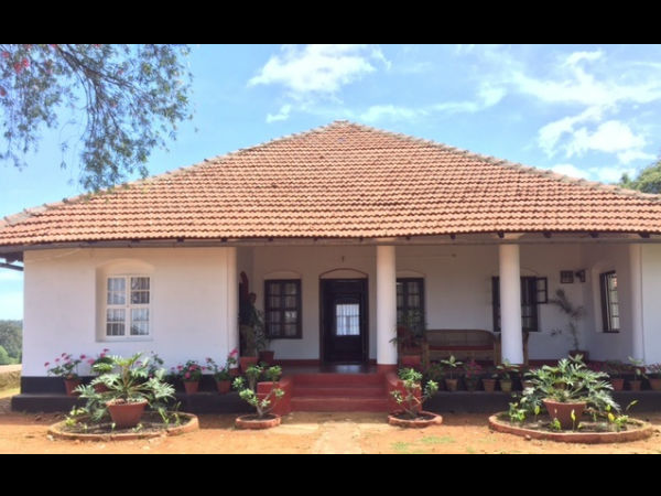 ಓಕರ್ ಮೂನ್ ಹಾಲಿಡೇಸ್, ಕೊಡಗು: