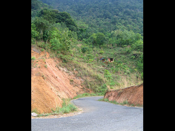 ಕೇರಳದ ಘಾಟ್ ರಸ್ತೆಗಳು: