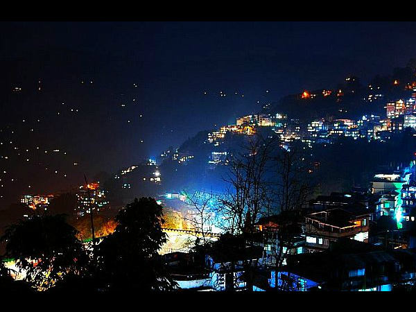 ಗ್ಯಾಂಗ್ಟಕ್, ಲಾಚುಂಗ್ ಹಾಗೂ ಯುಮ್ಥಾಂಗ್: