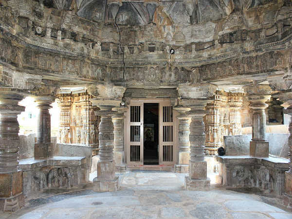 ಅರಸೀಕೆರೆ ಹಾಗೂ ಸುತ್ತಮುತ್ತ: