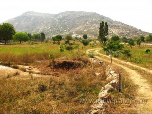 ಕೋಲಾರ ಹಾಗೂ ಸುತ್ತಮುತ್ತ: