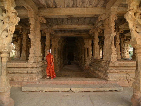 ಕೋಲಾರ ಹಾಗೂ ಸುತ್ತಮುತ್ತ: