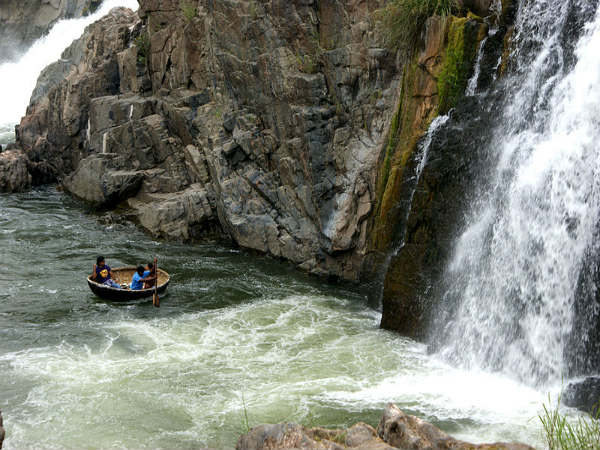 ವಿಸ್ಮಯಕರ ಬೆಟ್ಟ-ಬಂಡೆಗಳು: