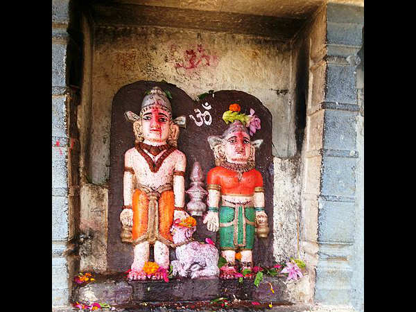 ಶಿರಡಿಯಿಂದ ಬ್ರಹ್ಮಗಿರಿವರೆಗೆ: