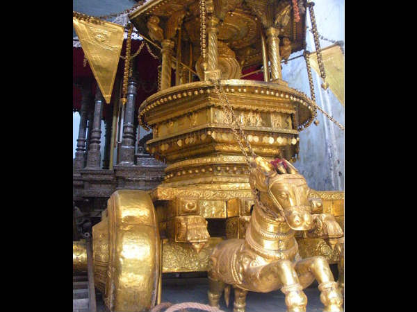 ಕರ್ನಾಟಕದ ಸುಂದರ ರಥಗಳು: