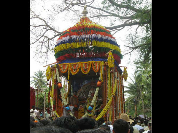 ಕರ್ನಾಟಕದ ಸುಂದರ ರಥಗಳು: