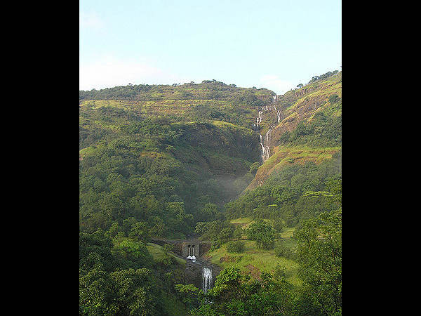 ಭಂಡಾರದರಾ ಹಾಗೂ ಸುತ್ತಮುತ್ತಲು:
