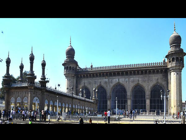 ಭಾರತದ ಹತ್ತು ಮಸೀದಿಗಳು: ಭಾರತದ ಹತ್ತು ಮಸೀದಿಗಳು: