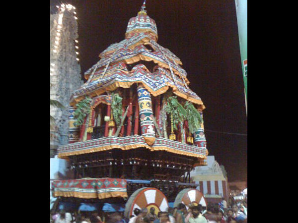 ತ್ರಿಮೂರ್ತಿಗಳ ದಿವ್ಯ ನೆಲೆ: