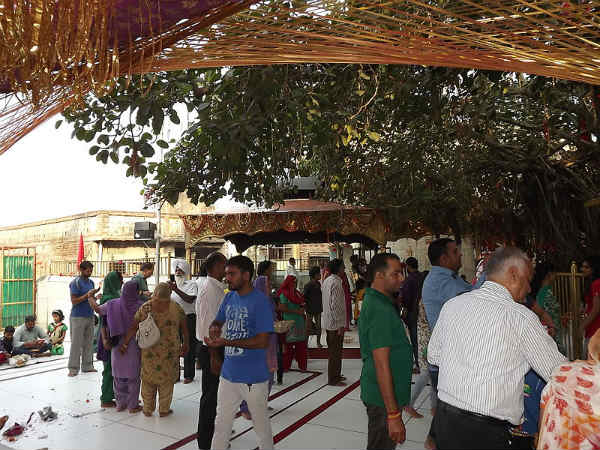 ಚಿಂತಪೂರ್ಣಿ ಚಿನ್ನಮಸ್ತಿಕಾ: