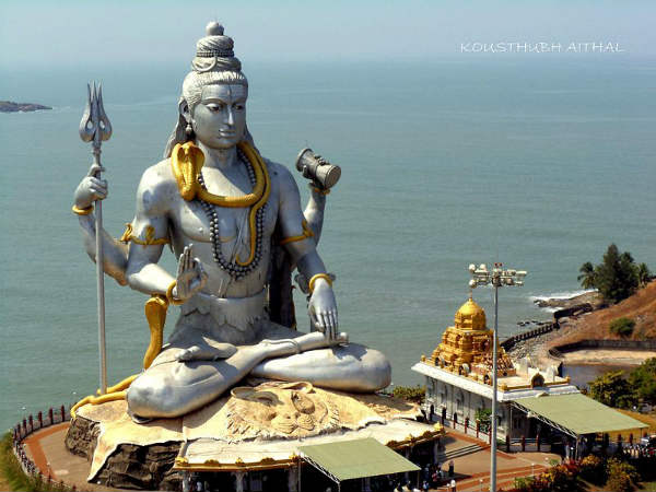 15 ಎತ್ತರದ ಪ್ರತಿಮೆಗಳು: