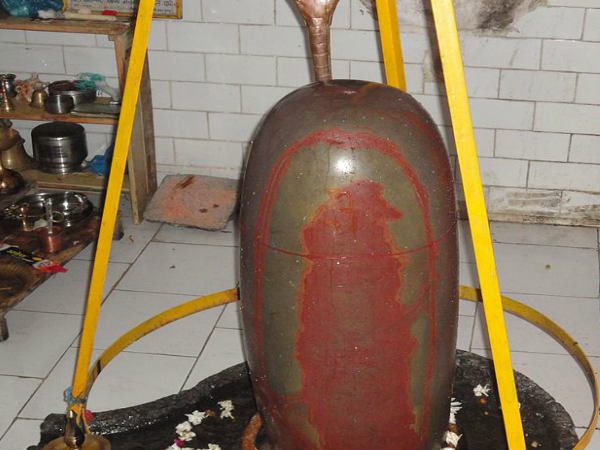 ಕೆಲವು ಅನನ್ಯ ಶಿವಲಿಂಗಗಳು: