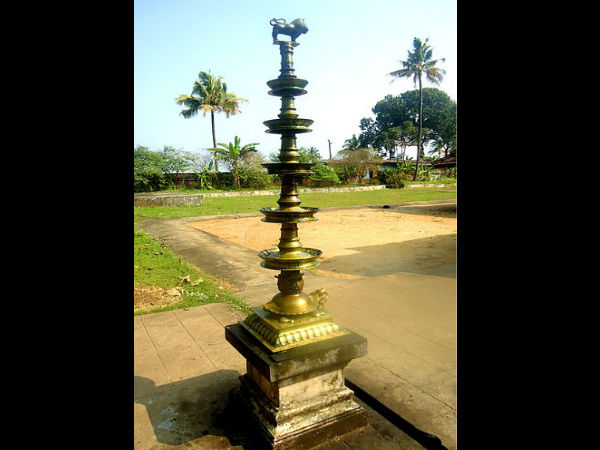 ಸುಂದರ ಸರಸ್ವತಿ ದೇವಾಲಯಗಳು: