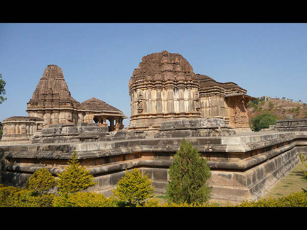 ನಗ್ಡಾದ ಅತ್ತೆ ಸೊಸೆ ದೇವಾಲಯ :