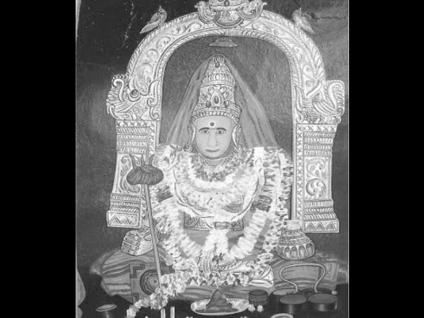 ಕುತೂಹಲಕರ ಪದ್ಮಾಕ್ಷಿ ಗುಟ್ಟ: