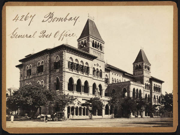 ಇಂಡೊ-ಸಾರ್ಸೆನಿಕ್ ಶೈಲಿಯ ಕಟ್ಟಡಗಳು: