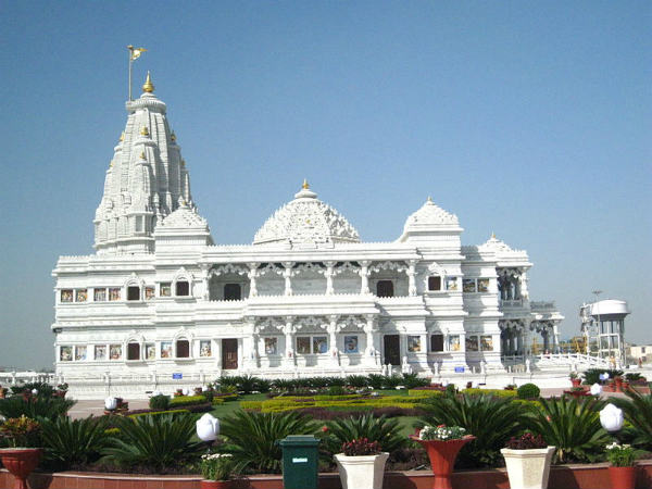 ವೃಂದಾವನ ನಗರದಲ್ಲಿ ವೃಂದಾವನ ನಗರದಲ್ಲಿ