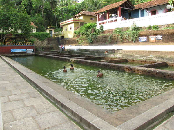 ಪವಿತ್ರ ಏಳು ಕಲ್ಯಾಣಿಗಳು