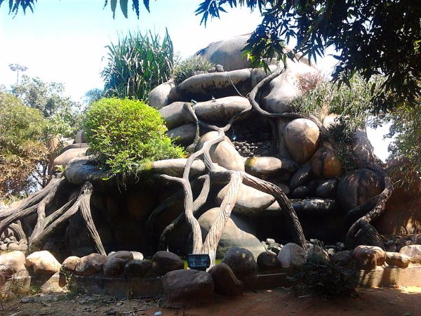 ಮರೀನಾ ತೀರ ಮರೀನಾ ತೀರ