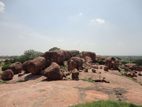ಕೀಲವಲುವು ಕೀಲವಲುವು