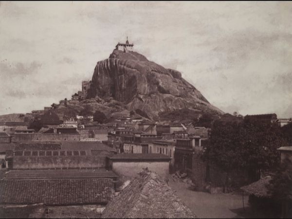 ಕಲ್ಲಿನ ಕೋಟೆ ಕಲ್ಲಿನ ಕೋಟೆ