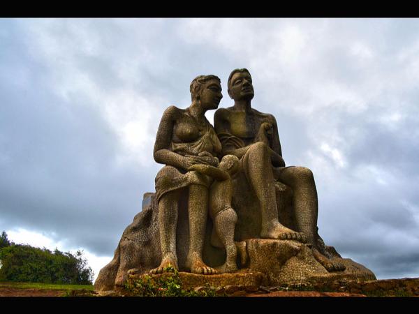 ಪ್ರತಿಮೆಗಳು