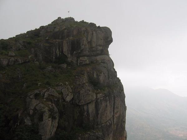 ಬಾಡಿಗೆ ಕಾರು