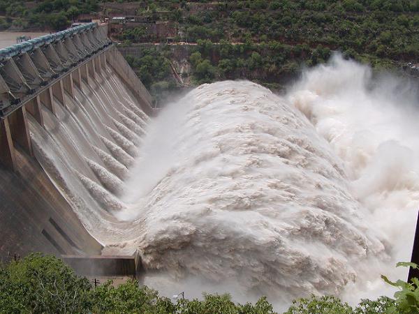 ದೇಶದ ಹಲವೆಡೆಗಳಿಂದ