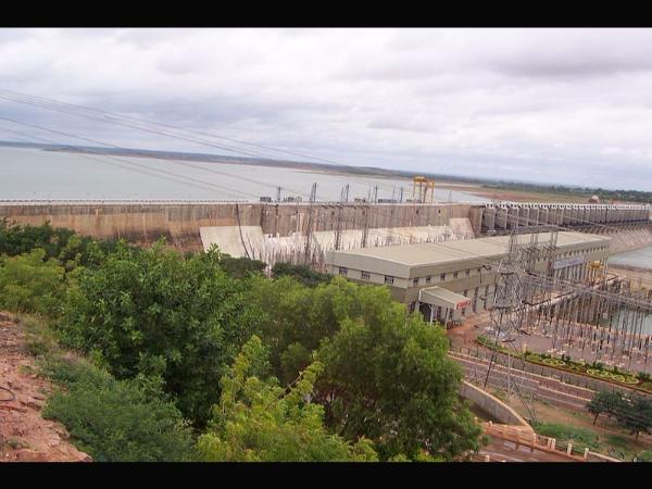 ಎಷ್ಟು ಎತ್ತರ? 