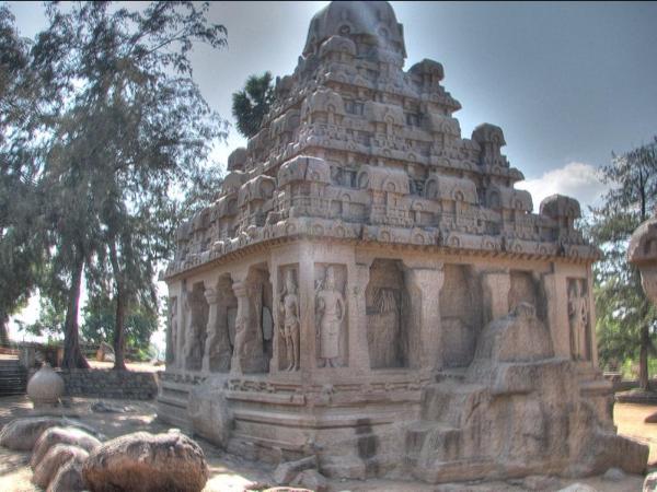 ಶಿವನಿಗೆ ಮುಡಿಪಾದ