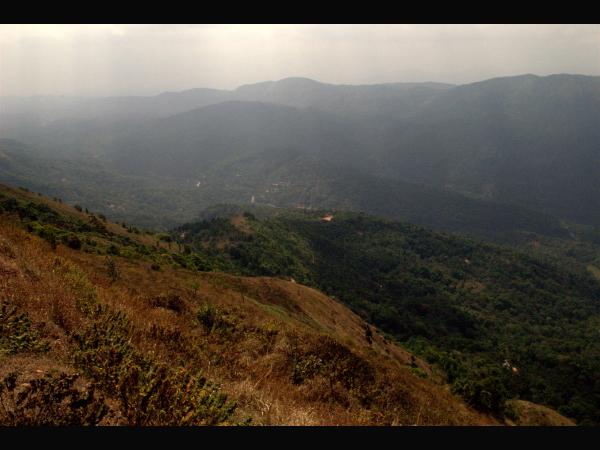 ಮೊನಚಾದ ತಿರುವುಗಳು