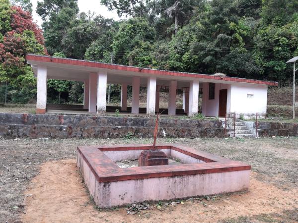 ಸುತ್ತಮುತ್ತಲು ಸುತ್ತಮುತ್ತಲು
