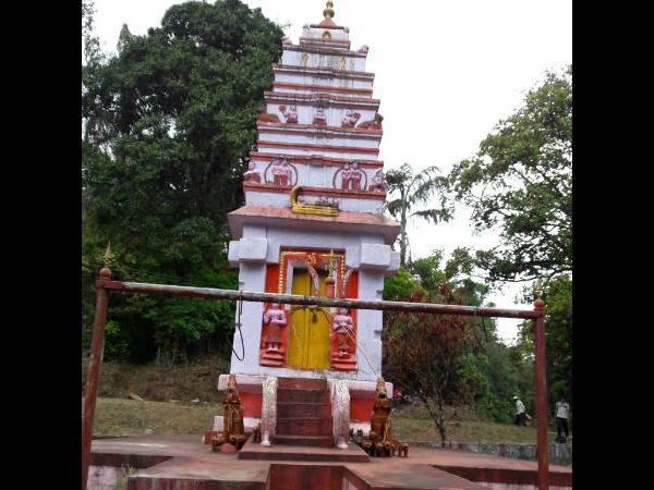 ಆಕರ್ಷಕ ಆಕರ್ಷಕ